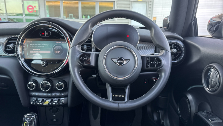 MINI Hatchback 135kW Cooper S Resolute Edition 33kWh 3dr Auto Electric Hatchback